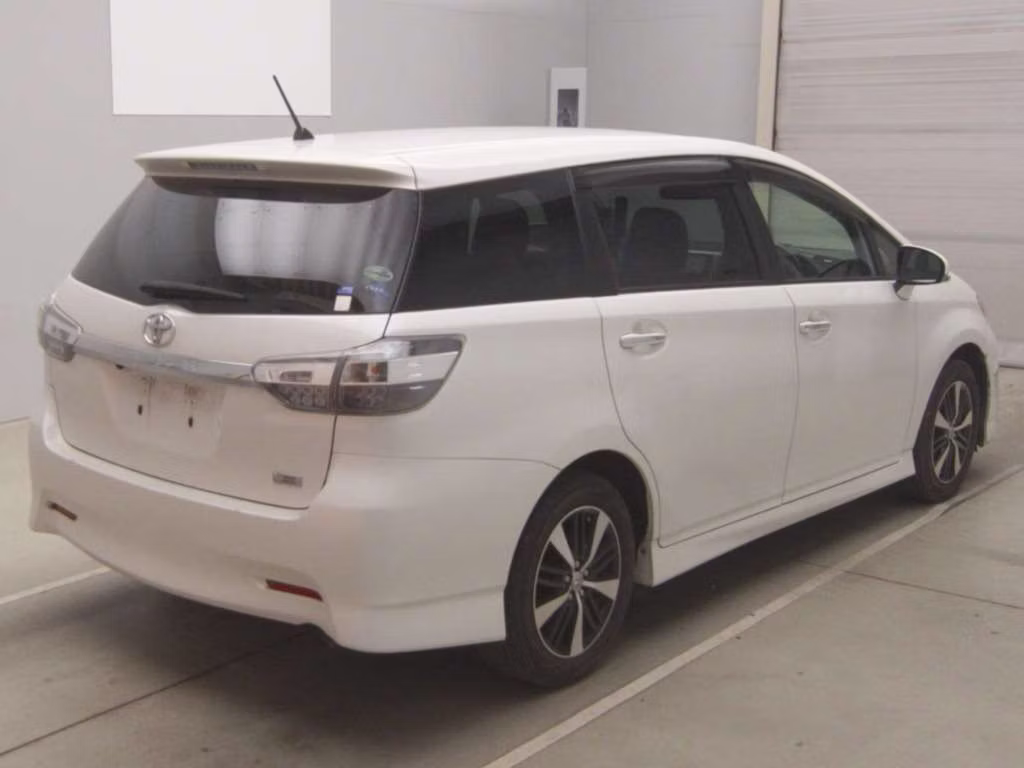 TOYOTA WISH