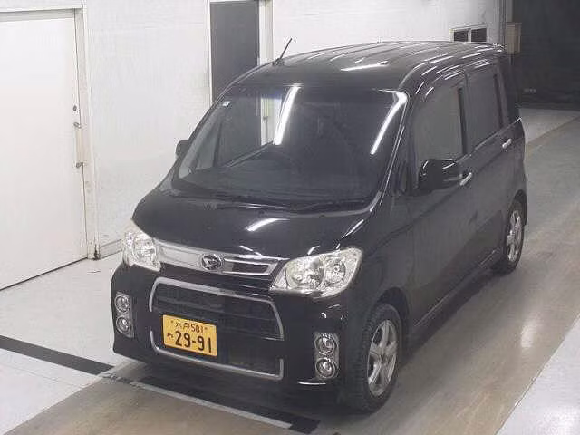 DAIHATSU TANTO EXE