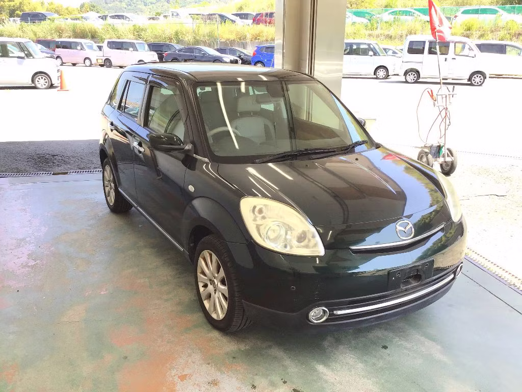 MAZDA VERISA