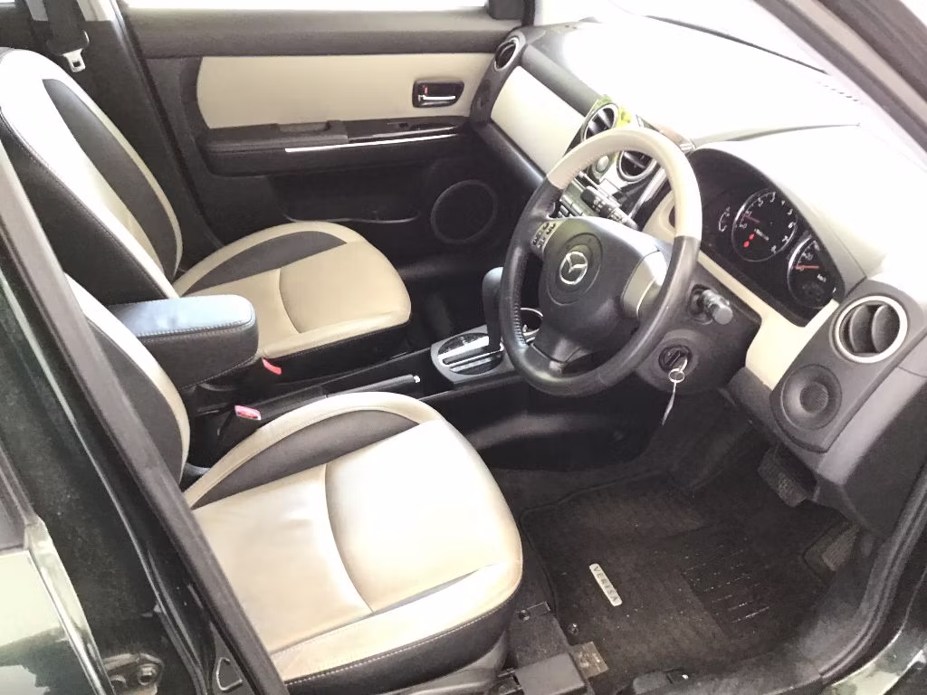MAZDA VERISA