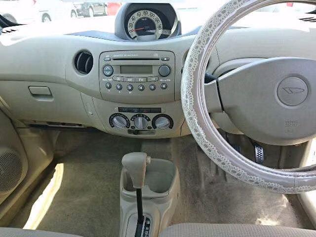 DAIHATSU ESSE
