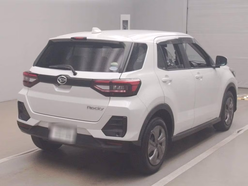 DAIHATSU ROCKY