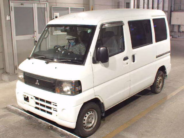 MITSUBISHI MINICAB
