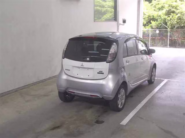 MITSUBISHI I-MIEV