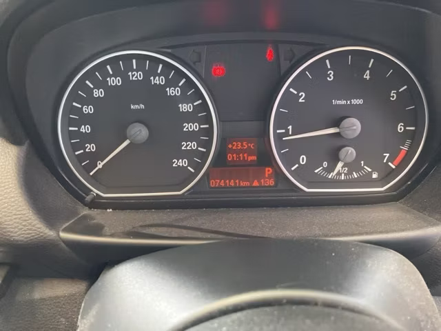 BMW 1-SERIES