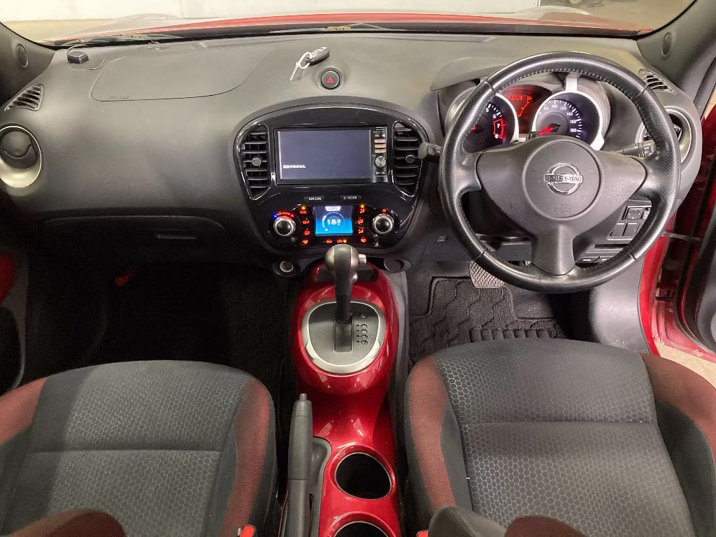 NISSAN JUKE