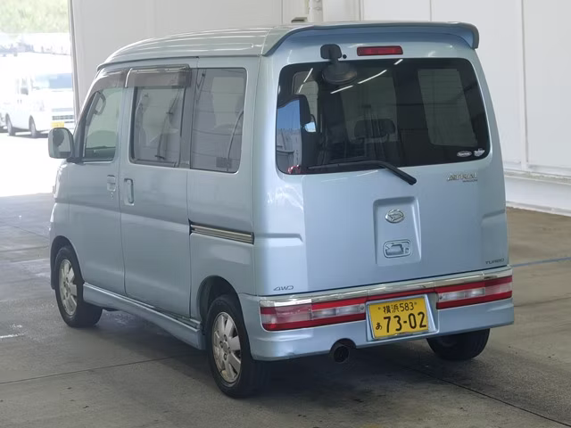 DAIHATSU ATRAI