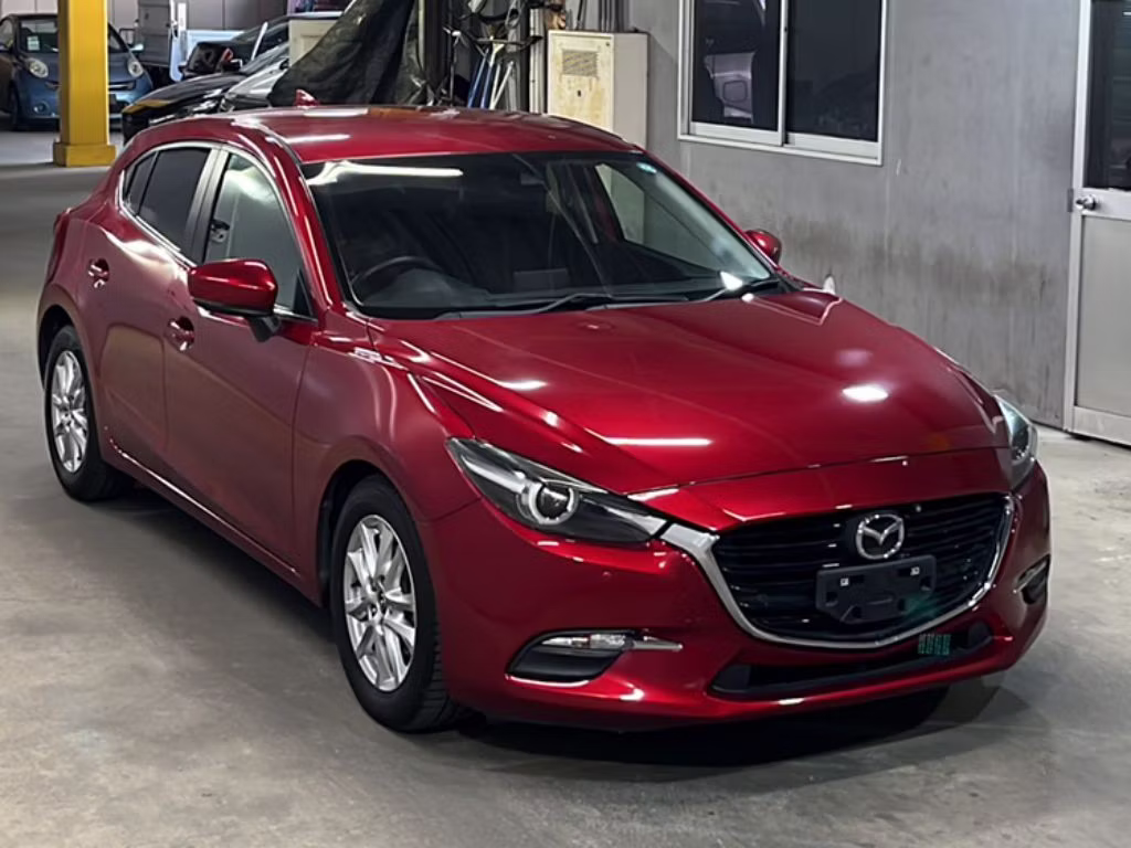 MAZDA AXELA