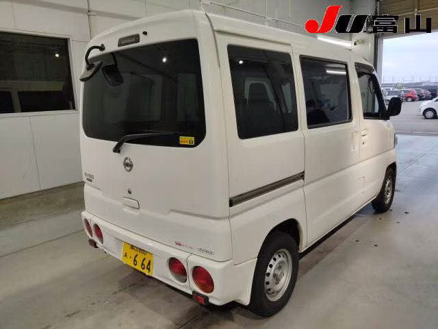 NISSAN NV100 CLIPPER