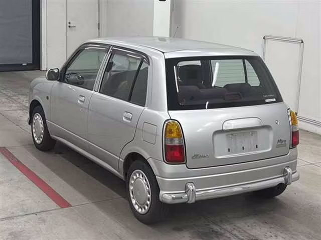 DAIHATSU MIRA GINO