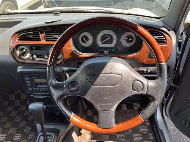 DAIHATSU MIRA GINO