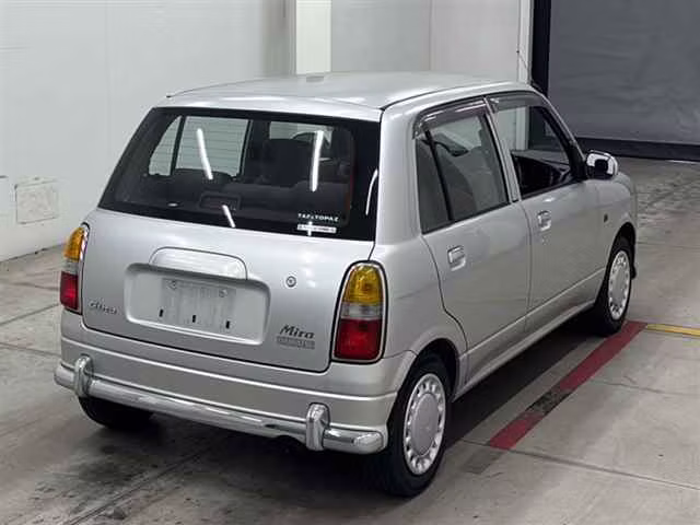 DAIHATSU MIRA GINO