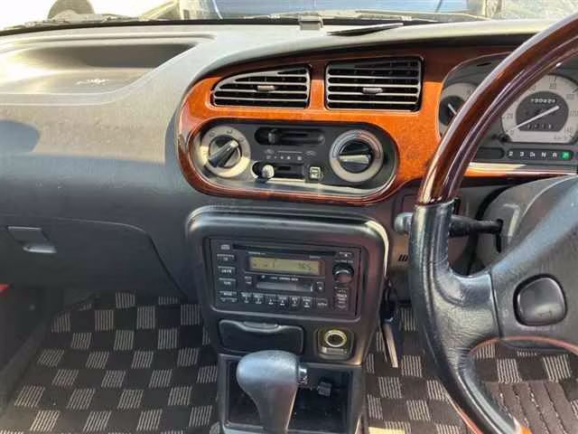 DAIHATSU MIRA GINO