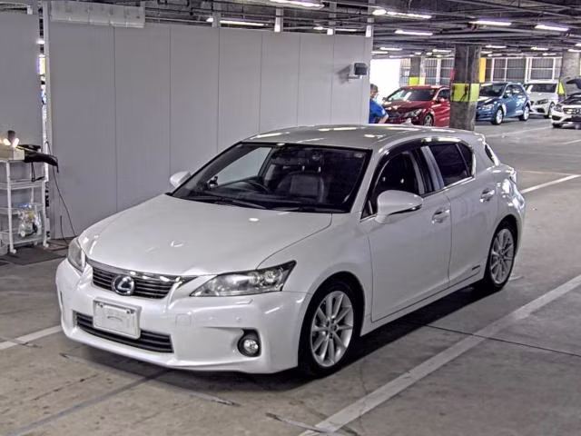 LEXUS CT200H