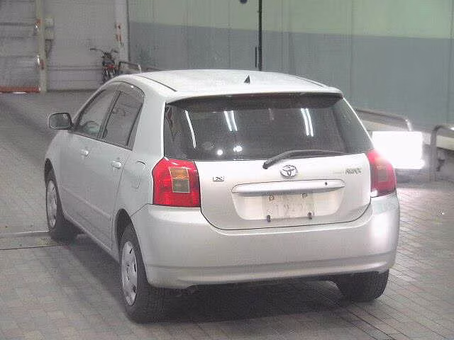 TOYOTA COROLLA RUNX