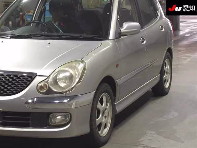 TOYOTA DUET