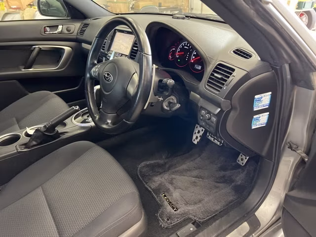 SUBARU LEGACY