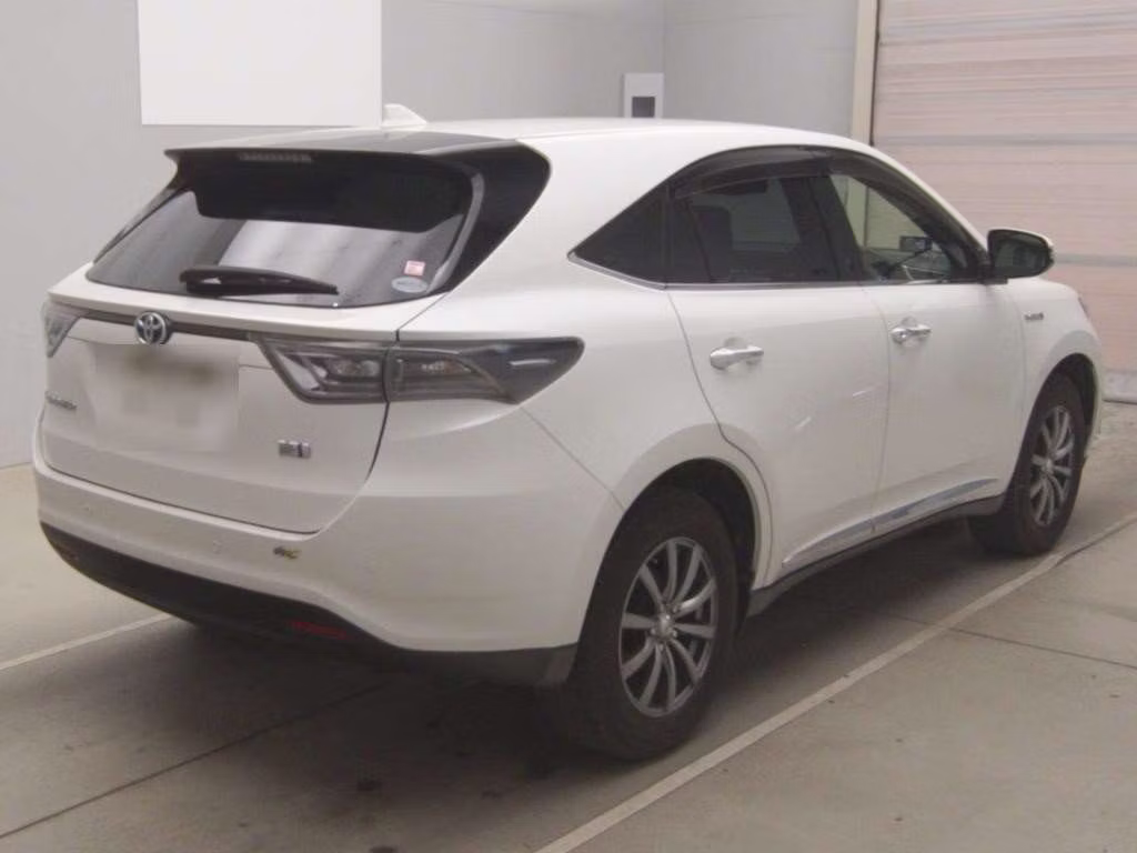 TOYOTA HARRIER
