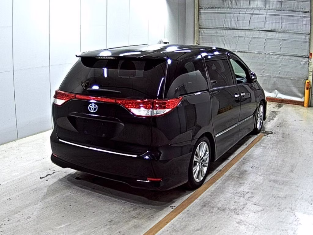 TOYOTA ESTIMA