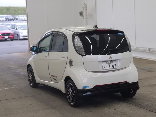 MITSUBISHI I