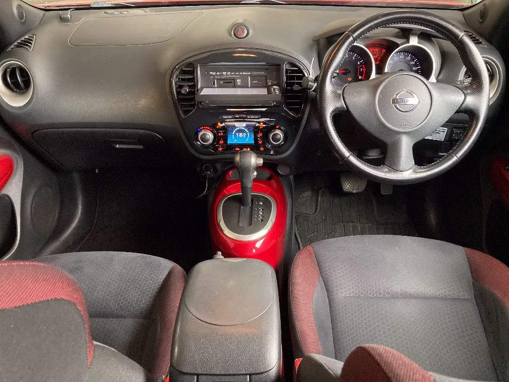 NISSAN JUKE