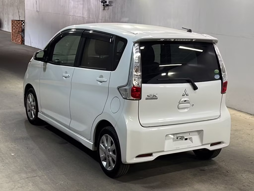 MITSUBISHI EK CUSTOM