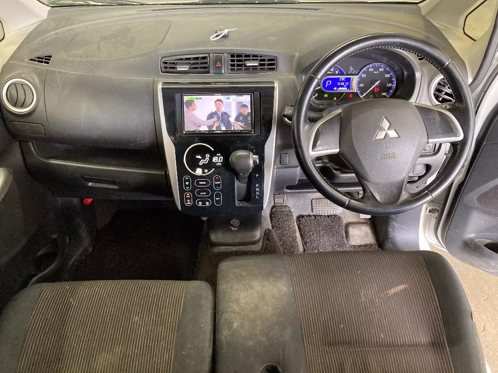 MITSUBISHI EK CUSTOM
