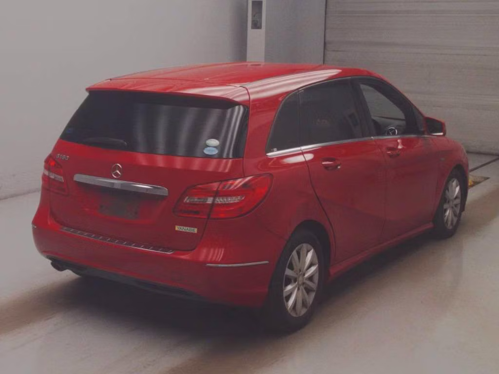 MERCEDES-BENZ B-CLASS