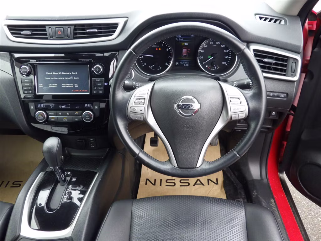 NISSAN X-TRAIL
