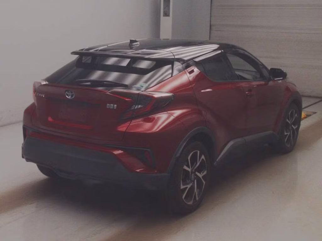 TOYOTA C-HR