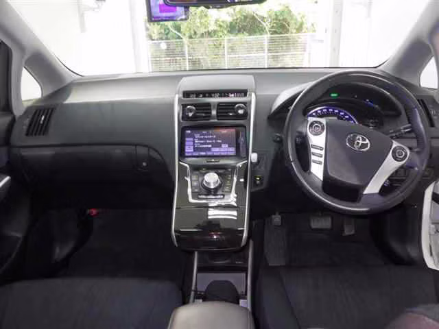 TOYOTA SAI