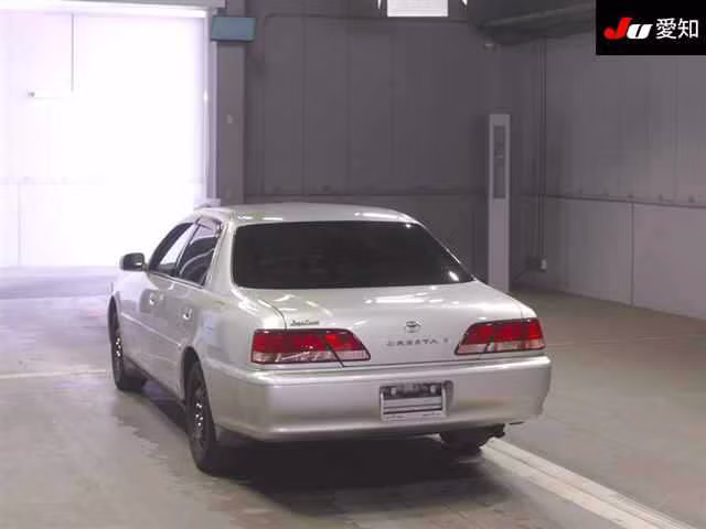 TOYOTA CRESTA