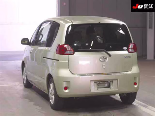 TOYOTA PORTE