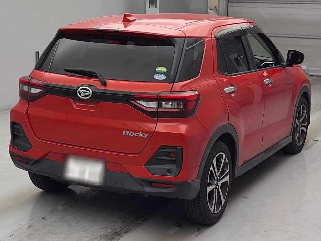 DAIHATSU ROCKY