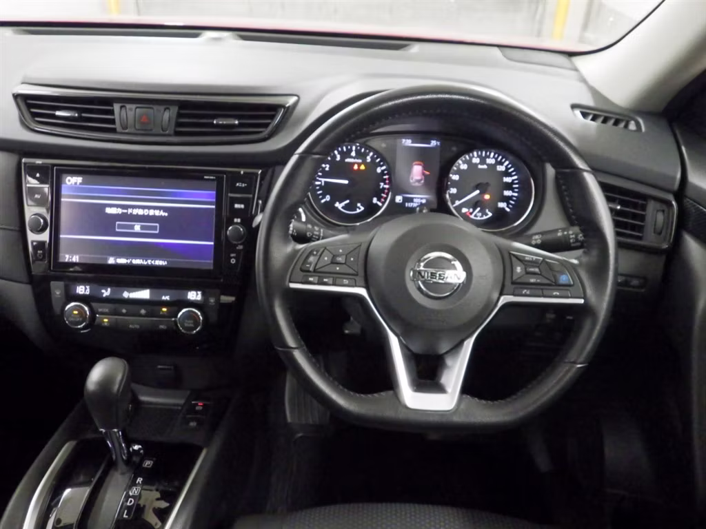 NISSAN X-TRAIL