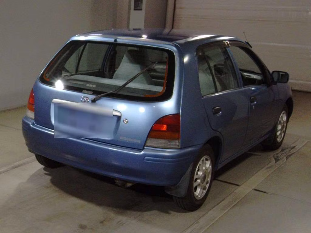 TOYOTA STARLET