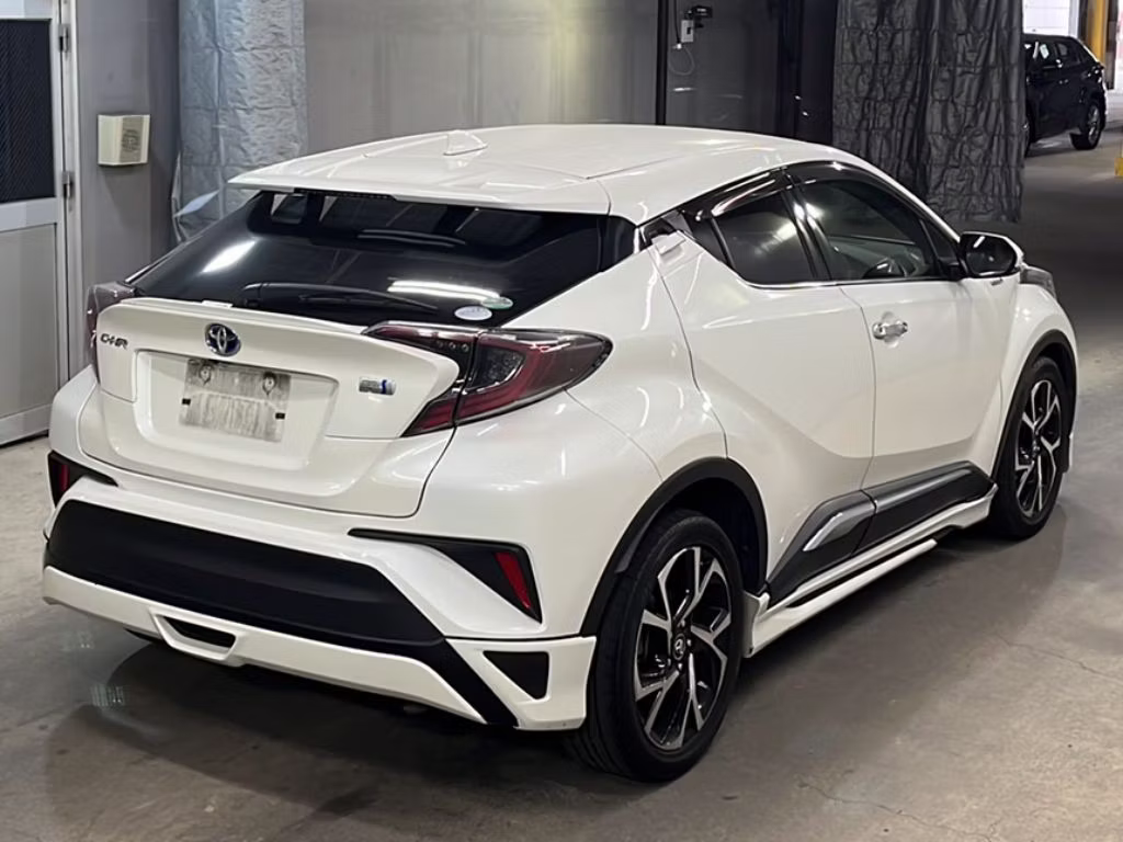 TOYOTA C-HR