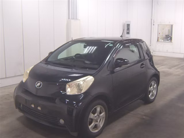 TOYOTA IQ
