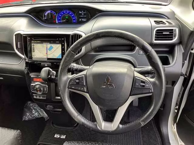 MITSUBISHI DELICA D:2