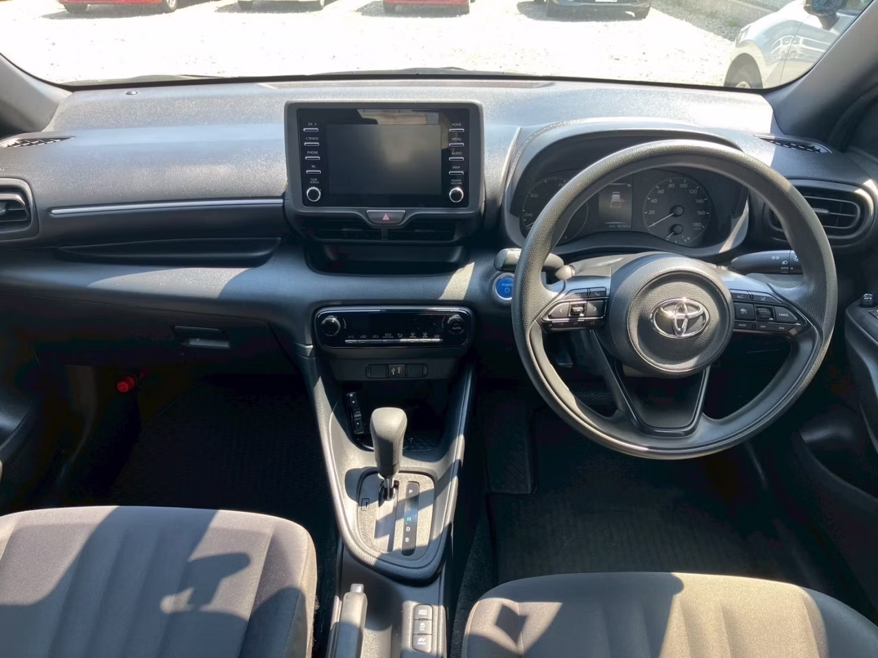 TOYOTA YARIS