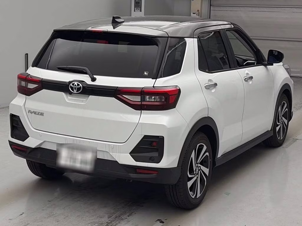 TOYOTA RAIZE