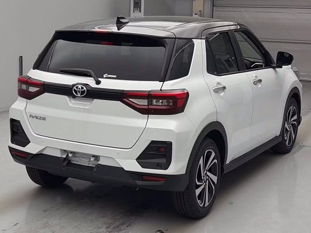 TOYOTA RAIZE