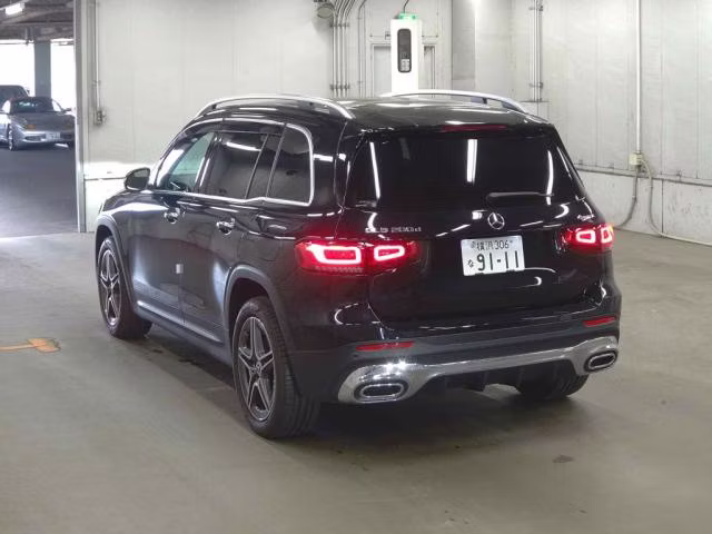 MERCEDES-BENZ GLB-CLASS