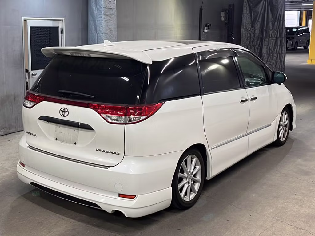 TOYOTA ESTIMA