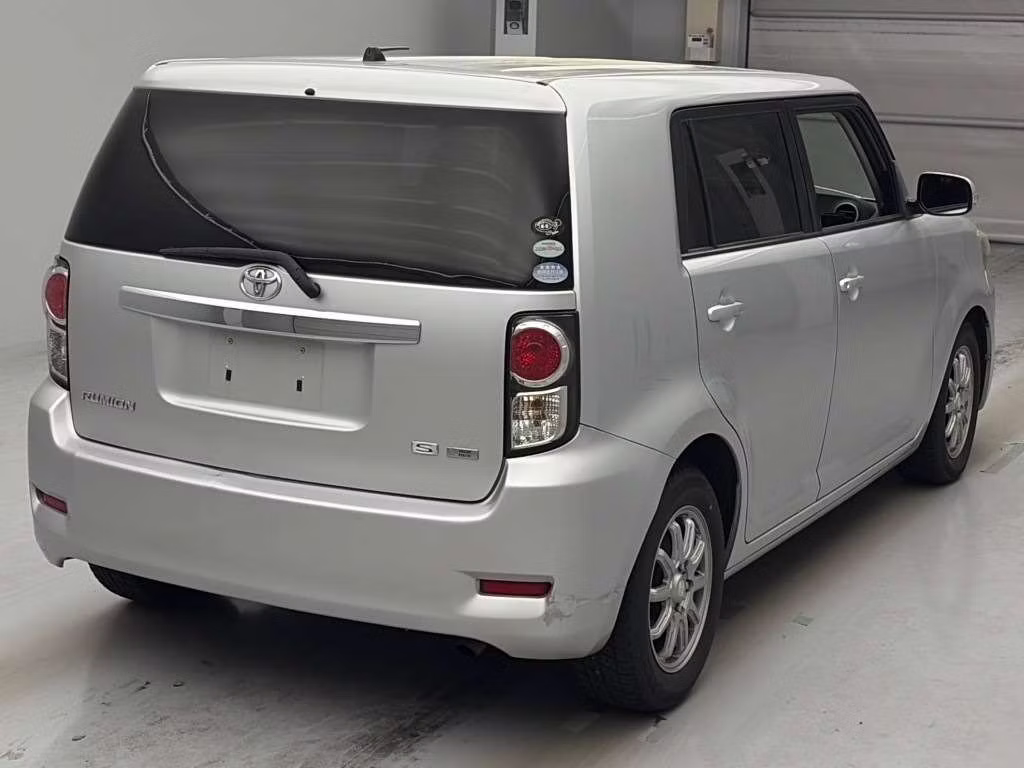 TOYOTA COROLLA RUMION