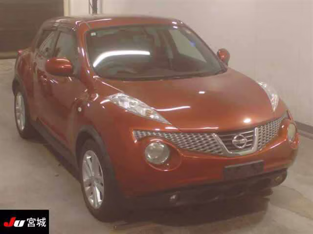 NISSAN JUKE