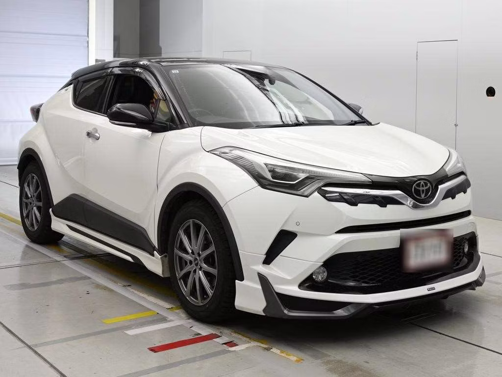 TOYOTA C-HR