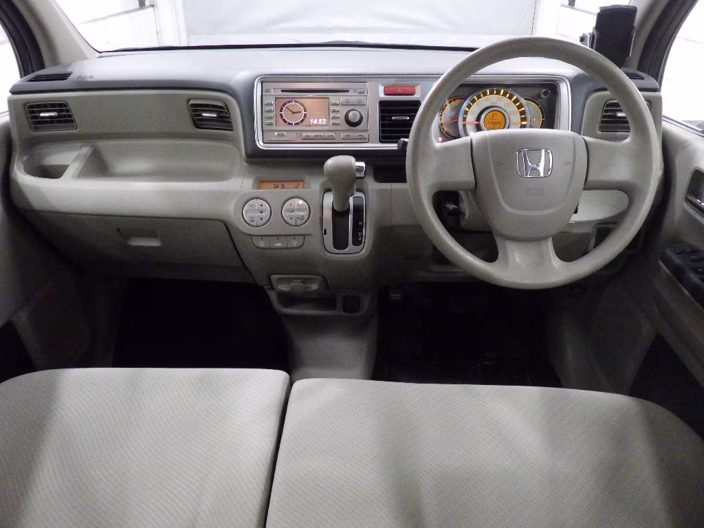 HONDA LIFE