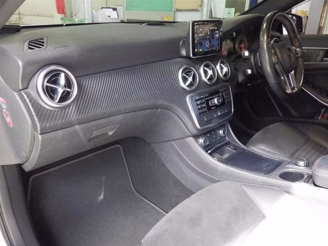 MERCEDES-BENZ A-CLASS