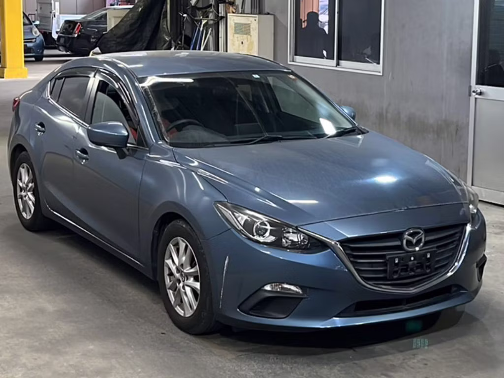 MAZDA AXELA